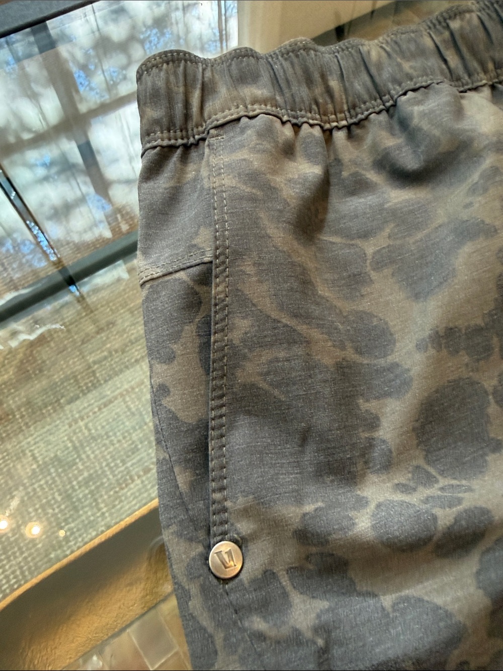 Vuori men’s ultra lightweight linerless shorts - Picture 6 of 9